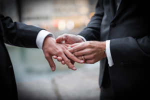 trauringe, eheringe, partnerringe, ehe für alle, sahak, goldschmiede, gay, queer, juwelier, goldschmiede, hochzeit, schmuck, zurich, schwul, lesbisch, limmatquai, zurich