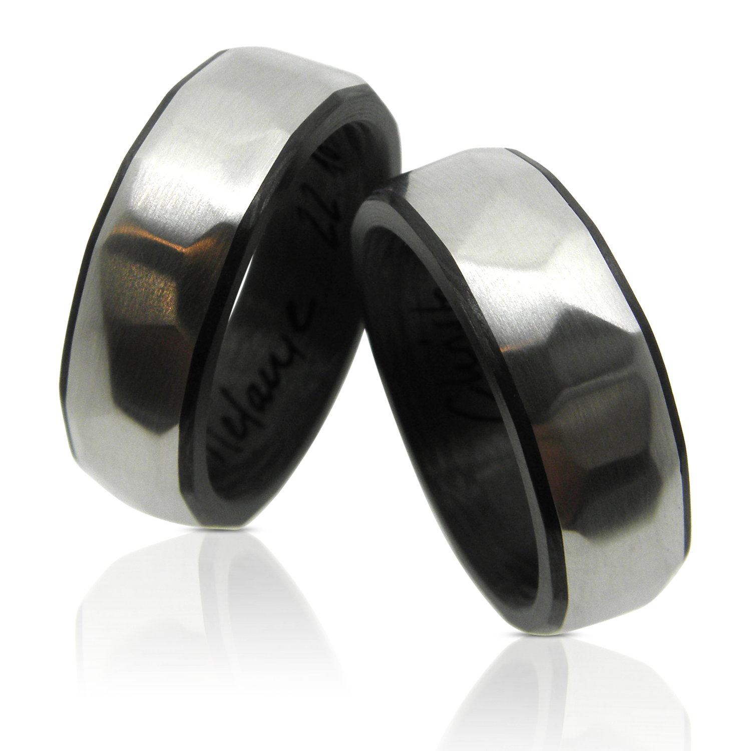 Eheringe, Partnerringe, Trauringe, Platin, Carbon, Hammerschlag, Gay, gleichgeschlechtliche Ehe, homosexuell, schwul, lesbisch, queer, individuell, lasergravur, goldschmied, zürich, atelier, juwelier, Wedding rings, partner rings, wedding rings, individual, laser engraving, goldsmith, zurich, atelier, jeweler, winterthur, sahak, faktor s, swissmade, jewelry