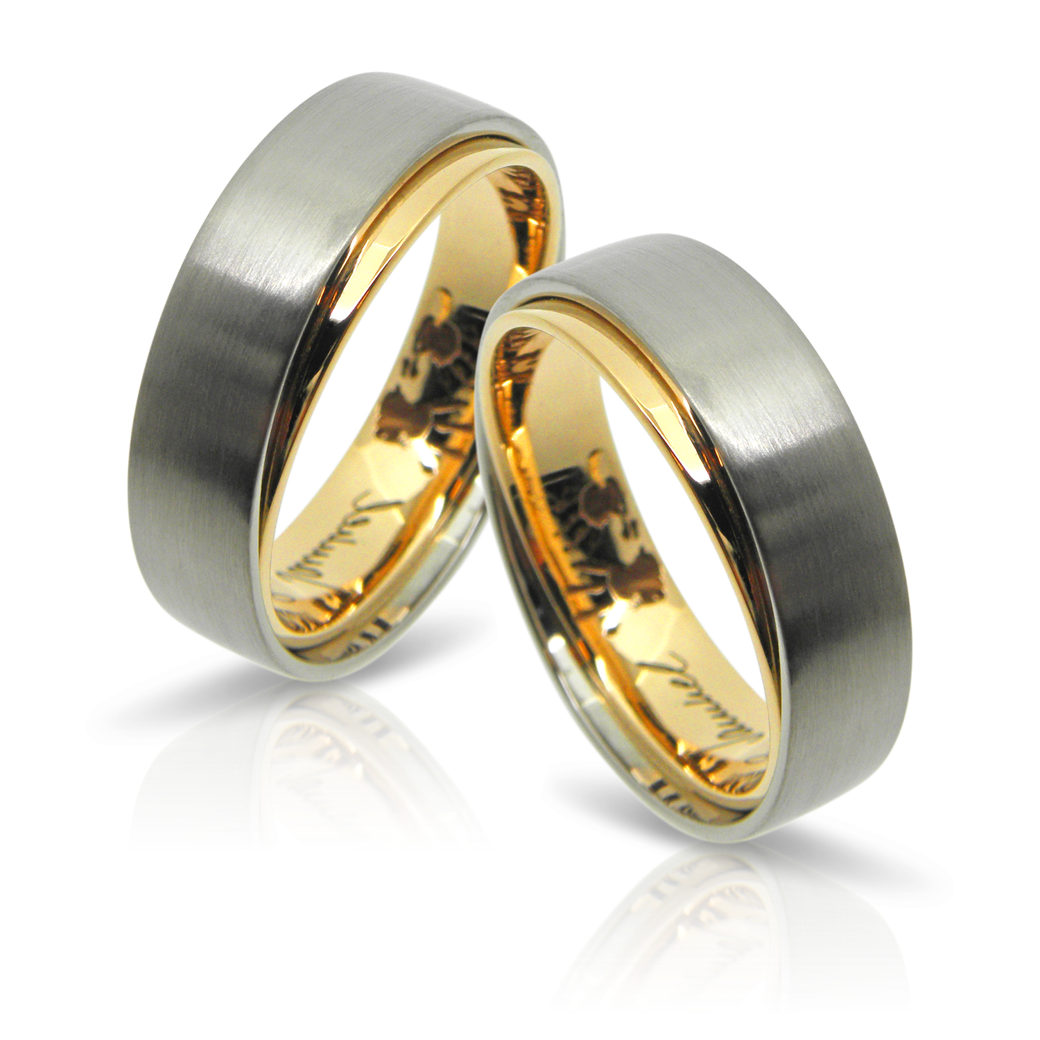 Partnerringe, Trauringe, Eheringe, Gelgold, Weissgold, Goldringe, Hochzeitsringe, partnerschaft, homosexuell, schwul, lesbisch, gleichgeschlechtliche paare, individuell, modern, verspielt, design, goldschmied, axial, zürich, Partner rings, wedding rings, wedding bands, gold, white gold, gold rings, wedding rings, partnership, gay, gay, lesbian, same sex couples, individual, modern, playful, design, goldsmith, axial, zurich, queer, winterthur, sahak, pink jewellery, unique, marriage, ehe für alle, swissmade, jewelry, jewellery