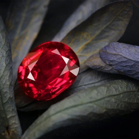 rubin, ruby, edelsteine, gemstones, korund, juwelen, rubinschmuck, rubinring, juwelen, juwelier, goldschmiede, sahak, jewellery, limmatquai, zurich
