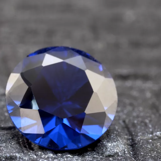 saphir, sapphire, safir, edelsteine, korund, edelstein, gemstones, schmuck, juwelen, goldschmiede, juwelier, sahak, jewellery, jewelry, zurich, limmatquai
