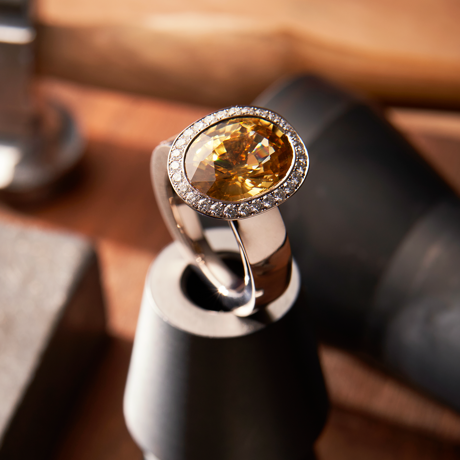 damenringe, ringe, schmuck, diamantringe, eldesteinringe, schmuckringe, ringdesign, goldschmuck, schmuckdesign, anfertigungen, edelsteine, diamanten, diamantringe, edelsteinschmuck, diamantschmuck, platinringe, platin, golld, juwelier, goldschmiede, sahak, jewellery, zurich