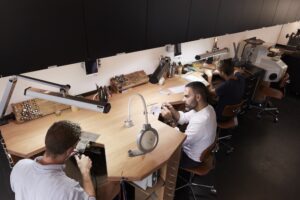 goldschmiede, juwelier, goldsmith, manufactur, atelier, werkstatt, sahak, jewellery, zurich, zürich, schmuck, edelsteine